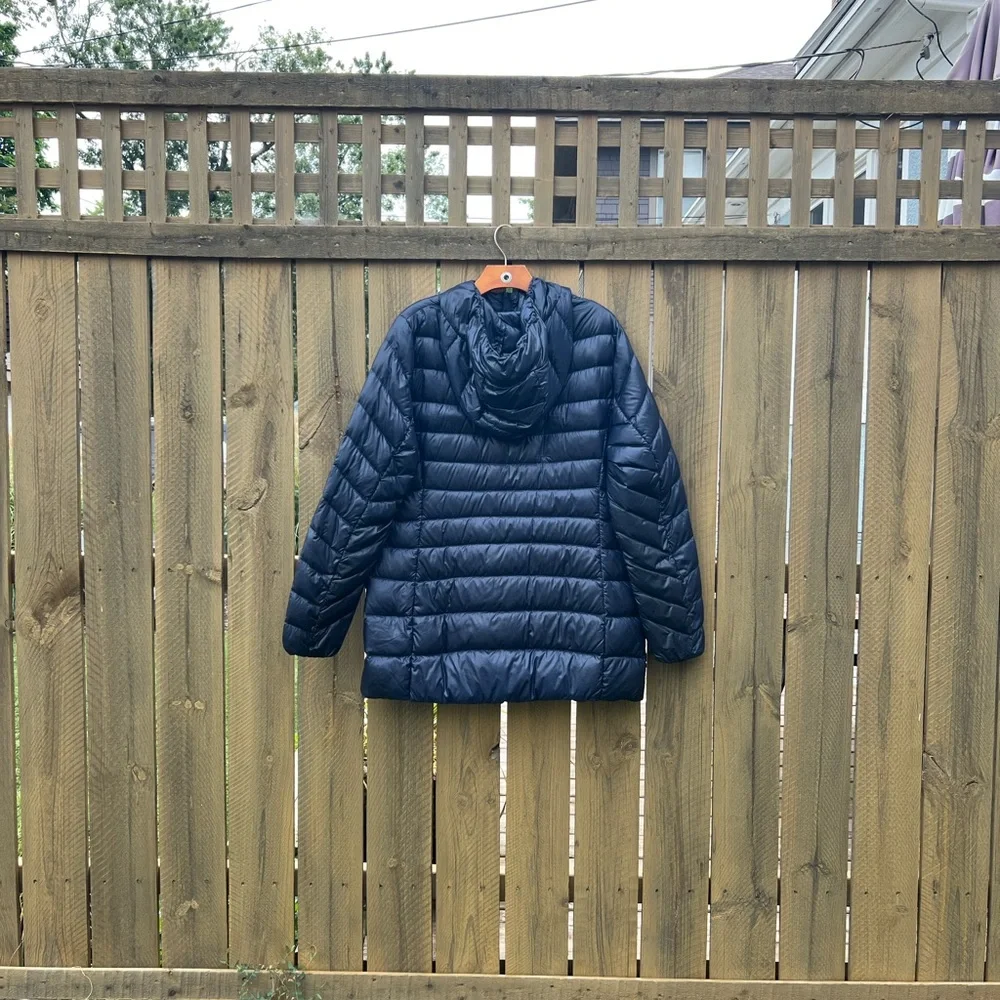 XL Uniqlo Navy Blue Down-Filled Poly Puffer Full Zip Hooded Jacket Men’s